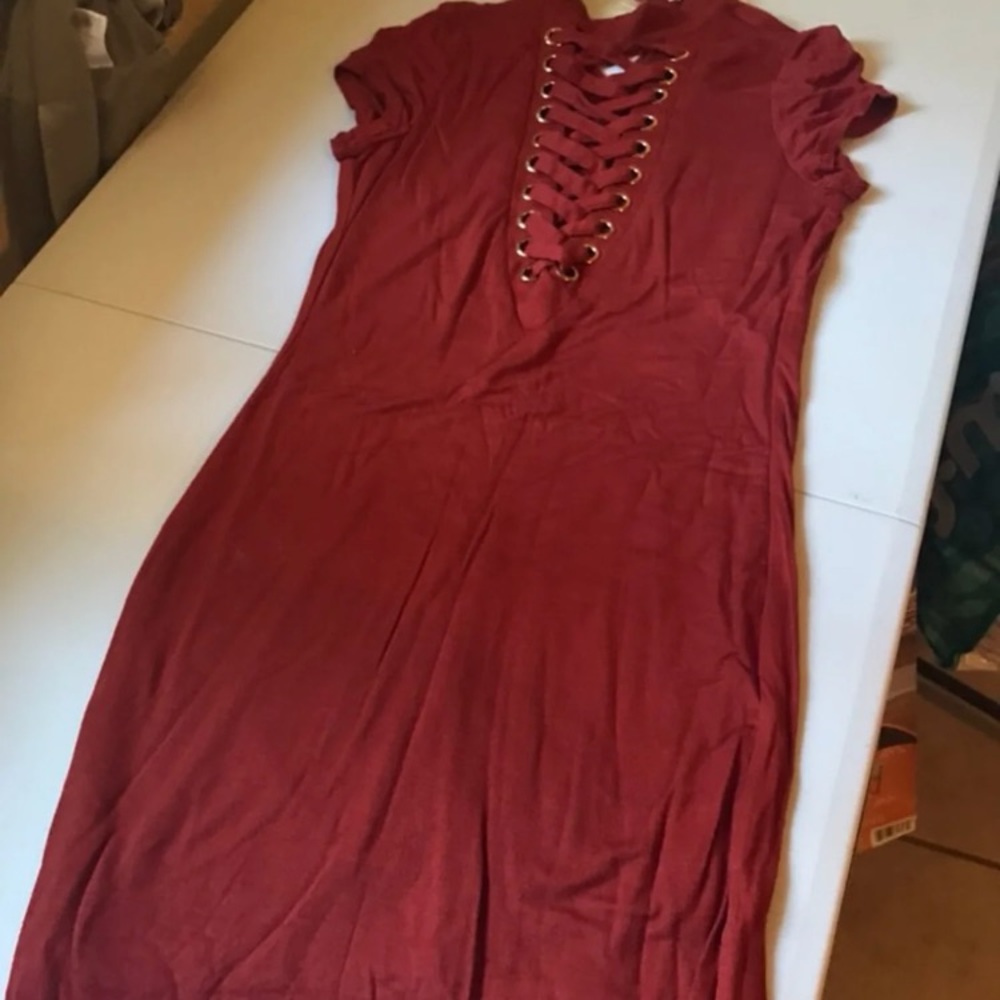 Dress - Picture 2 of 2